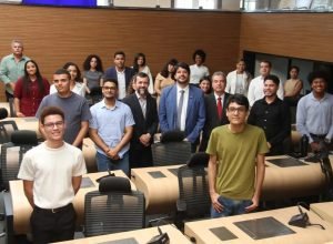 Câmara do Recife lança programa de estágio para universitários