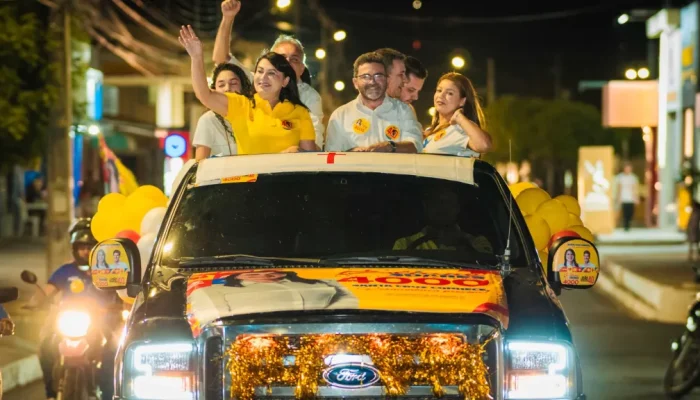 Carreata de Eliane Soares agita campanha em Petrolina