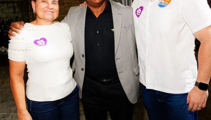 César Ramos marca presença em celebração de ex-vereador em Igarassu