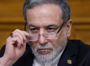 Chanceler iraniano critica ameaças de Trump como "manobra de distração"