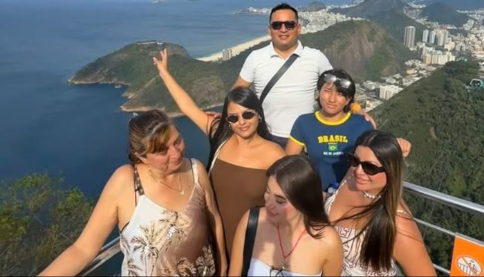 Colombiano homenageia familiares mortos em acidente de helicóptero no Rio