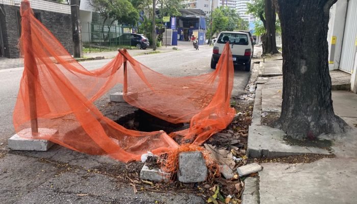 Cratera no Rosarinho expõe desafios de infraestrutura no Recife