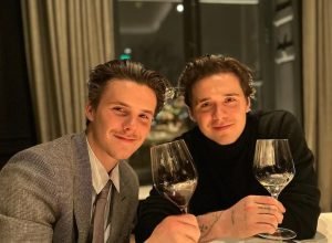 Cruz Beckham lança EP com supostas indiretas para o irmão Brooklyn
