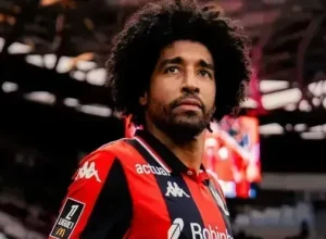 Dante encerra carreira no Nice e assume time sub-23 do Bayern