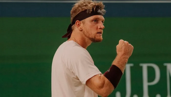Davidovich Fokina conquista título em Xangai após virada emocionante
