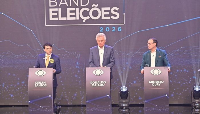 Debate presidencial na Band é marcado por críticas a Lula e Flávio Bolsonaro