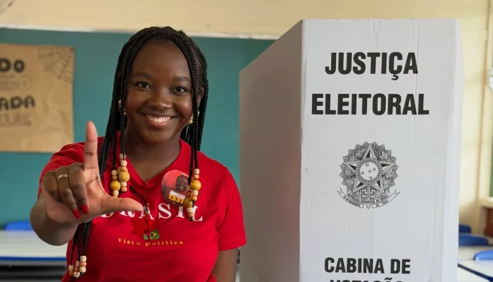 Deputada Ana Elisa sugere intensificação de Lula nas redes sociais para o 2º turno