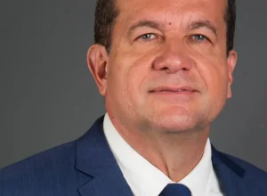 Deputado articula frente no Congresso contra apostas online