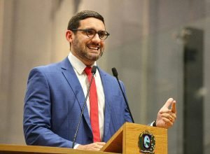 Deputado critica liberdade de suspeito de matar cachorro em Gravatá