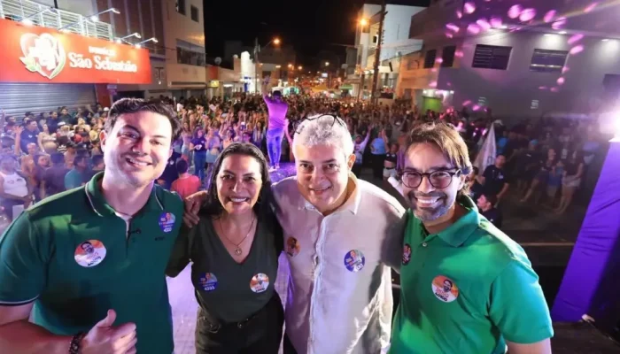 Diogo Moraes inaugura comitê político em Jataúba com apoio local