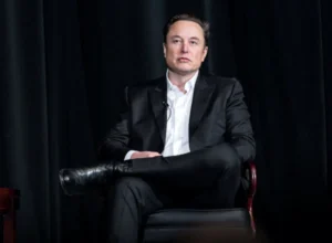 Elon Musk reage a crescimento de Flávio Bolsonaro no Polymarket