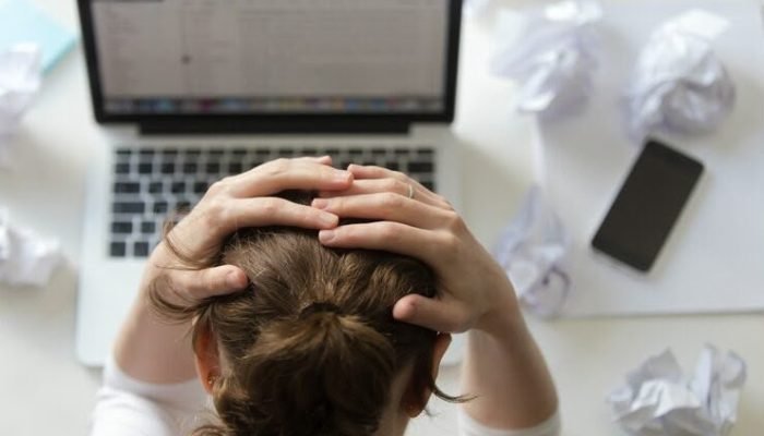 Empresas devem priorizar saúde mental para prevenir acidentes de trabalho