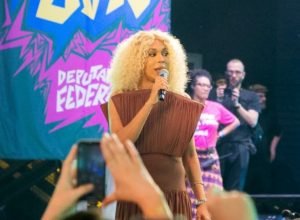 Erika Hilton inicia campanha à reeleição com foco em inclusão social
