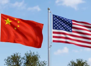 Espiões chineses são condenados a 30 meses de prisão nos EUA