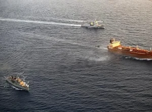 EUA consideram aliviar sanções a navios para reduzir custos de frete
