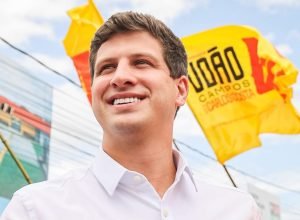 Evilásio anuncia presença de João Campos neste domingo (27) em um "Arrastão" na cidade