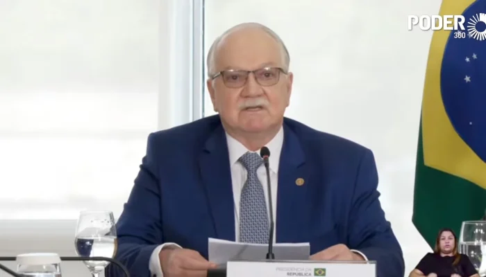 Fachin defende legalidade em meio a crise no STF