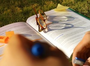 Fies convoca estudantes da lista de espera para o segundo semestre de 2026