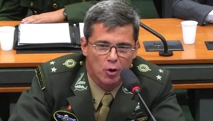 general_Mario_Fernandes