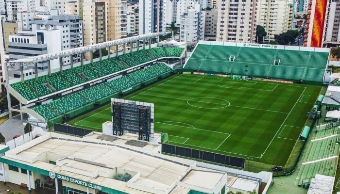 Goiás enfrenta Juventude na Série B: saiba como assistir ao jogo