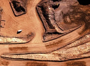 Governo brasileiro ganha poder para controlar negócios de minerais críticos