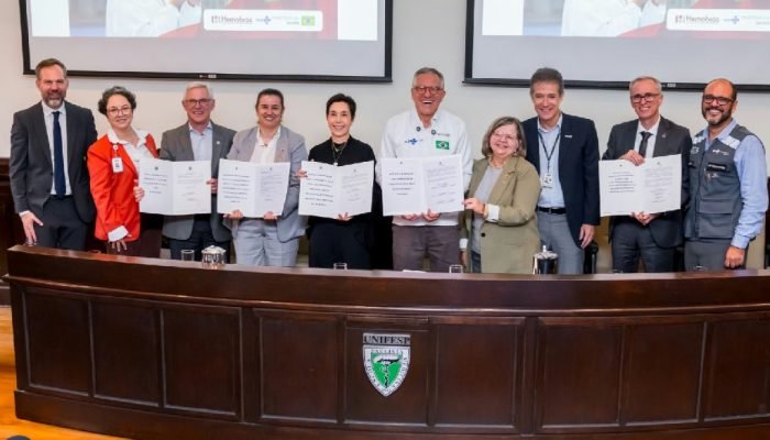 Hemobrás firma parcerias com farmacêuticas internacionais e inaugura laboratório em Goiana