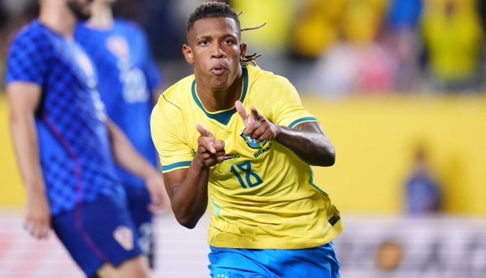 tes Viagem & Gastronomia Esportes Futebol Brasileirão Basquete Automobilismo