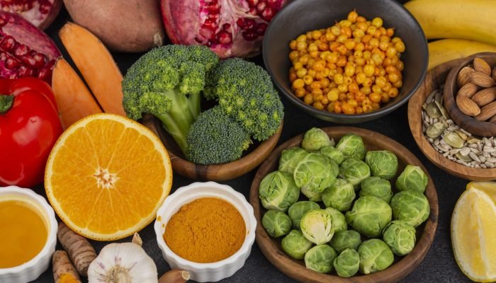 Se as tendências atuais se mantiverem, o custo acumulado do desperdício de alimentos entre 2025 e 2030 pode atingir US$3,4 trilhões • Freepik