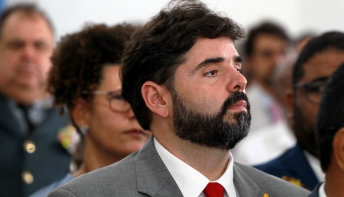 Débora Santana troca PDT pelo PSDB e mira candidatura a deputada federal