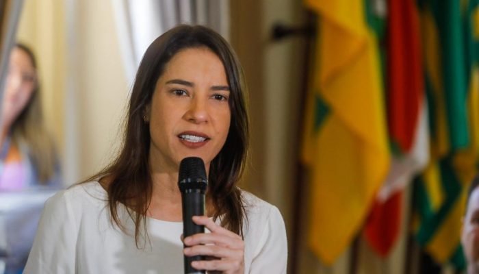 Raquel Lyra faz mudanças no secretariado para eleições em Pernambuco