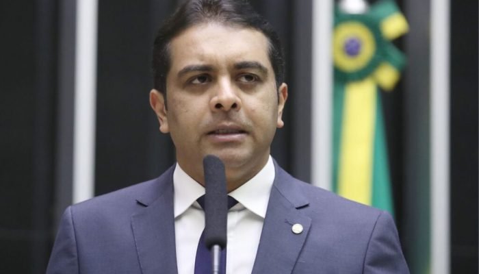 Deputado Fernando Rodolfo contesta filiação ao PP sem autorização