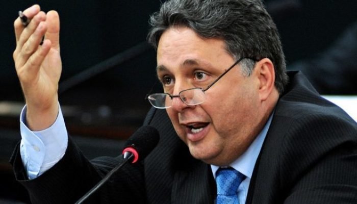 PGR contesta suspensão de condenação de Garotinho por Zanin