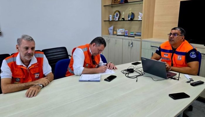 Defesa Civil do Paulista intensifica medidas de segurança após alerta da APAC