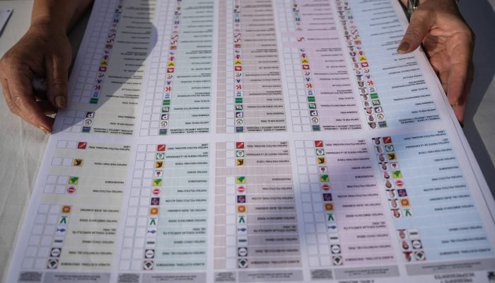 Atrasos em votação no Peru levantam questionamentos sobre integridade eleitoral