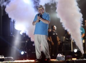 Rafael López-Aliaga lidera corrida presidencial no Peru