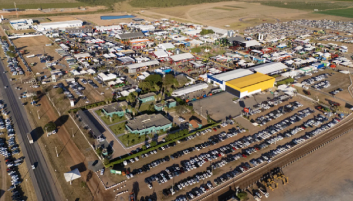 Senado avança com indicação de Jorge Messias ao STF