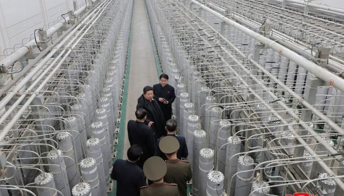 Coreia do Norte amplia capacidade nuclear com nova instalação de urânio