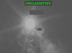 EUA realizam ataque no Pacífico e matam três suspeitos de terrorismo