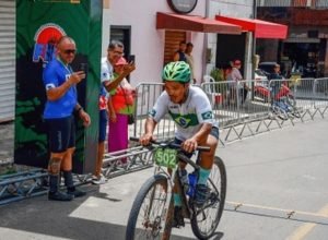Paratleta de Juazeiro brilha em competição de mountain bike na Bahia