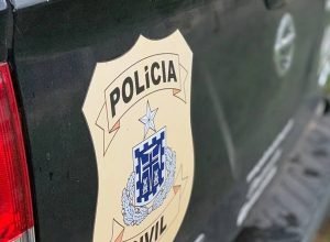 Polícia Civil da Bahia recupera moto furtada e prende dois suspeitos