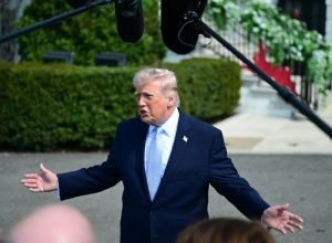 Trump descarta envio de delegação ao Paquistão e prevê fim próximo da guerra