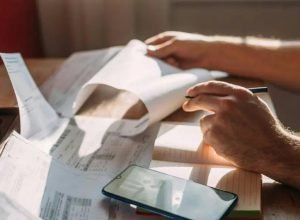 Desafios econômicos e sociais marcam governo Lula em busca de reeleição