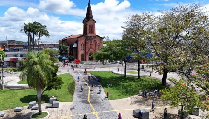 Prefeitura do Paulista esclarece uso de equipamento municipal em quartel