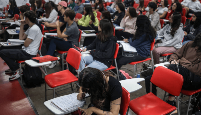 Inscrições para vagas remanescentes do Fies encerram nesta quarta-feira