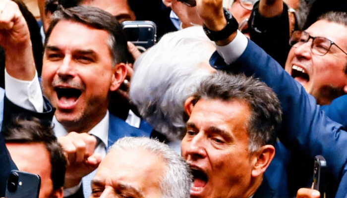 Coronel Meira celebra a derrubada do veto de Lula ao PL da dosimetria