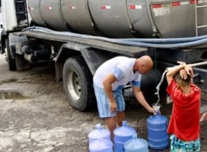 Compesa normaliza abastecimento em cidades da Zona da Mata Norte