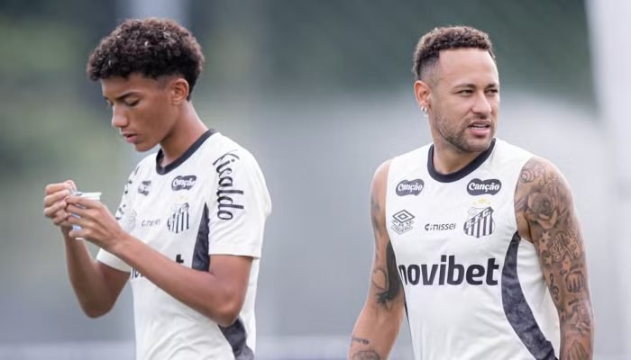 Robinho Jr. esclarece incidente com Neymar e retira notificação
