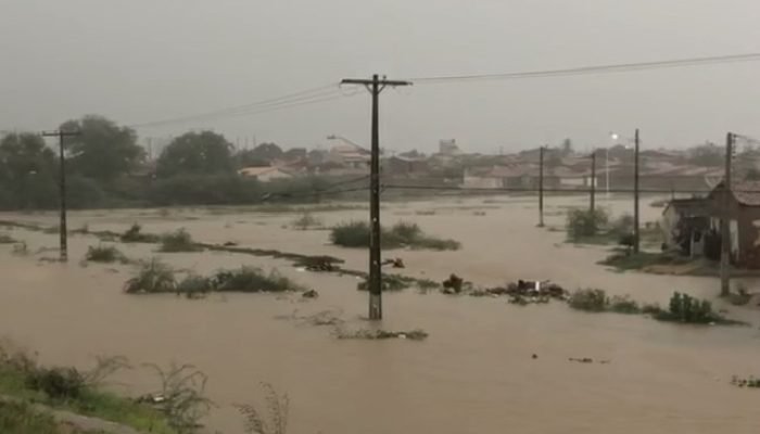 Chuvas intensas elevam risco de inundação em municípios de Pernambuco