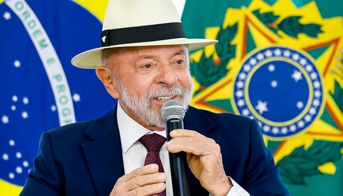Lula lidera corrida presidencial com 39% das intenções de voto