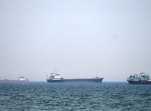 EUA pressionam Golfo a escolher entre Israel e Irã em meio a tensões
